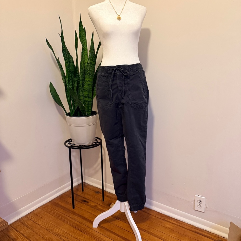 American Eagle | Black Cotton Blend Jogger Pants